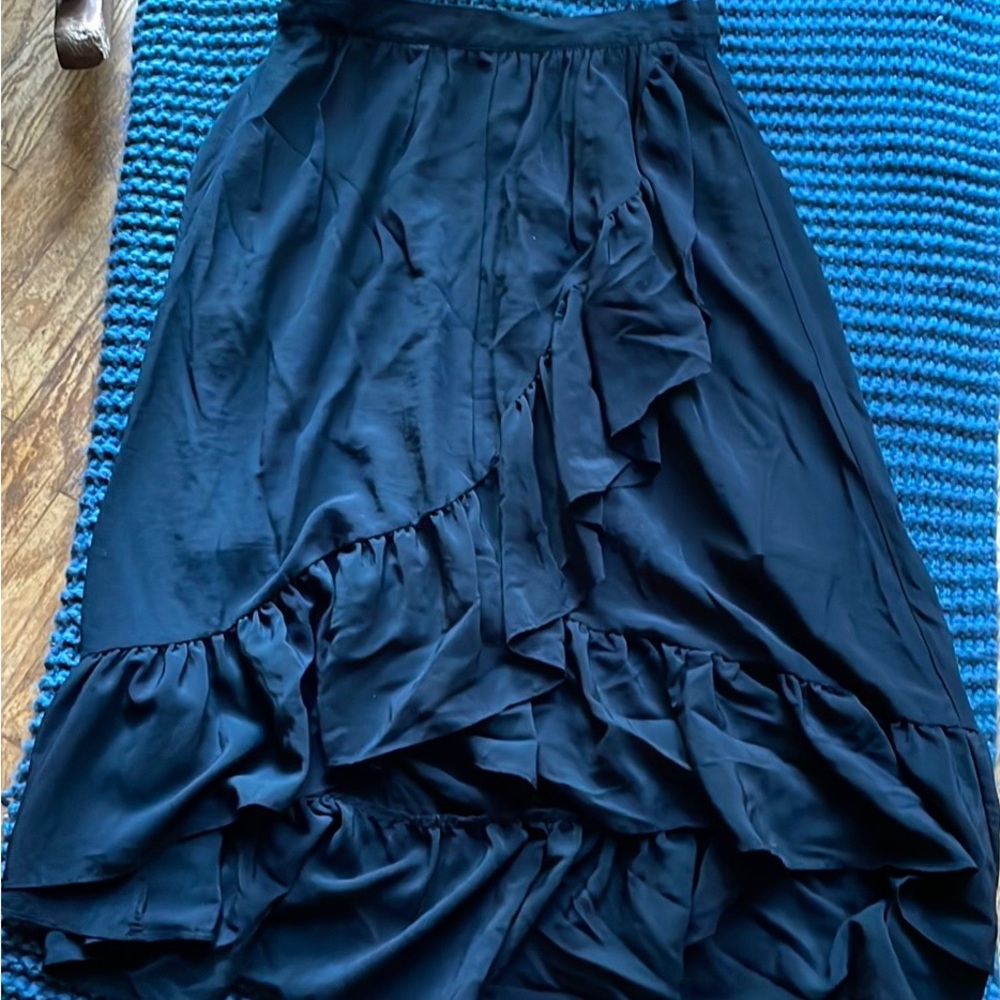 New Women’s Who What Wear Black High-Low Shirt Size XS